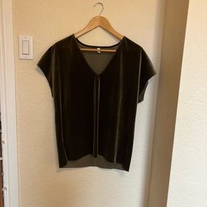 Gentle Fawn velour cap sleeve